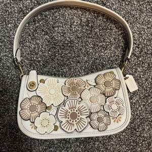Floral White and Brown Women's Bag